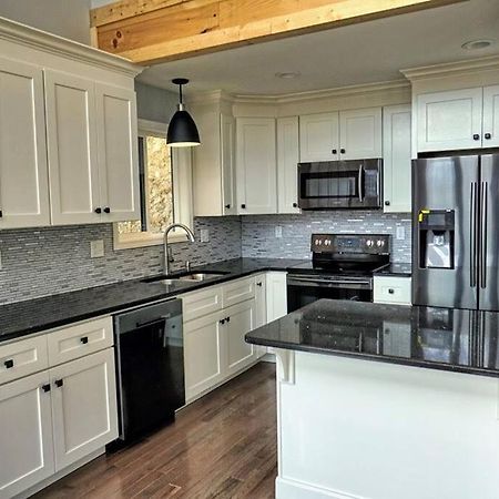 Peace Of Heaven ~ Modern Chic Cabin W/ Majestic Mountain Views Брайсон-Сити Экстерьер фото