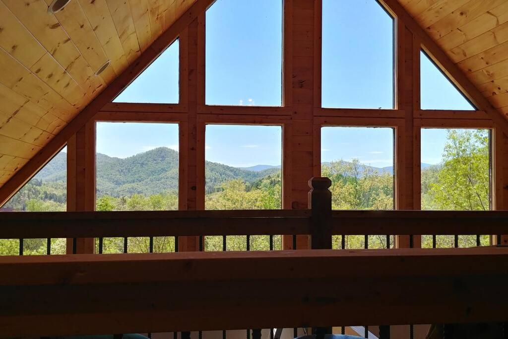 Peace Of Heaven ~ Modern Chic Cabin W/ Majestic Mountain Views Брайсон-Сити Экстерьер фото