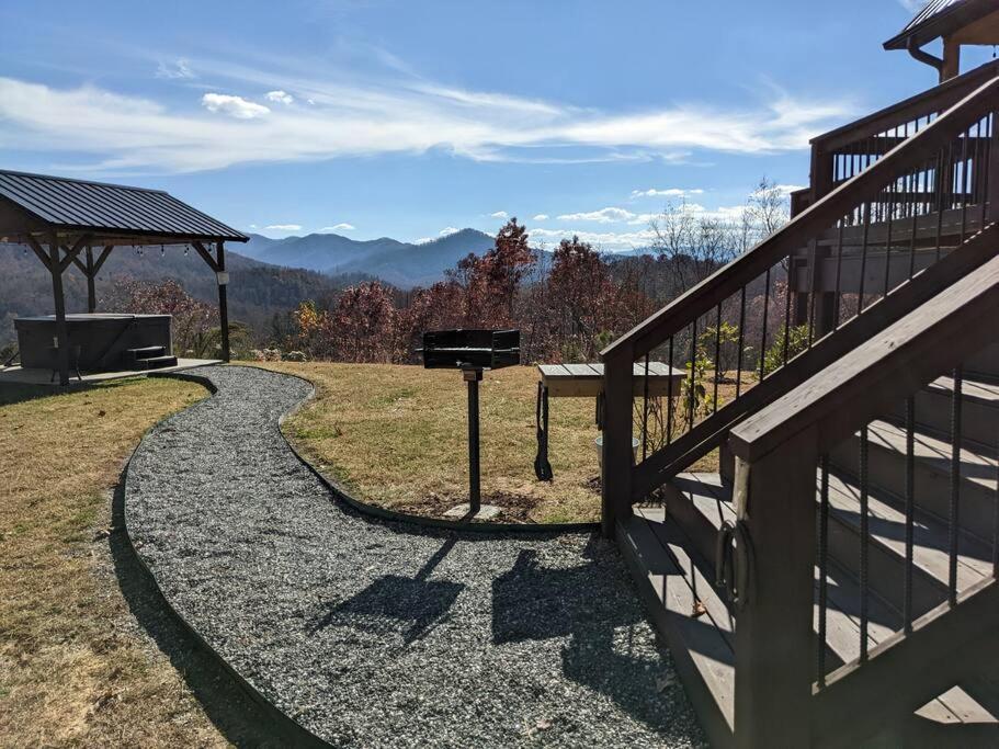 Peace Of Heaven ~ Modern Chic Cabin W/ Majestic Mountain Views Брайсон-Сити Экстерьер фото