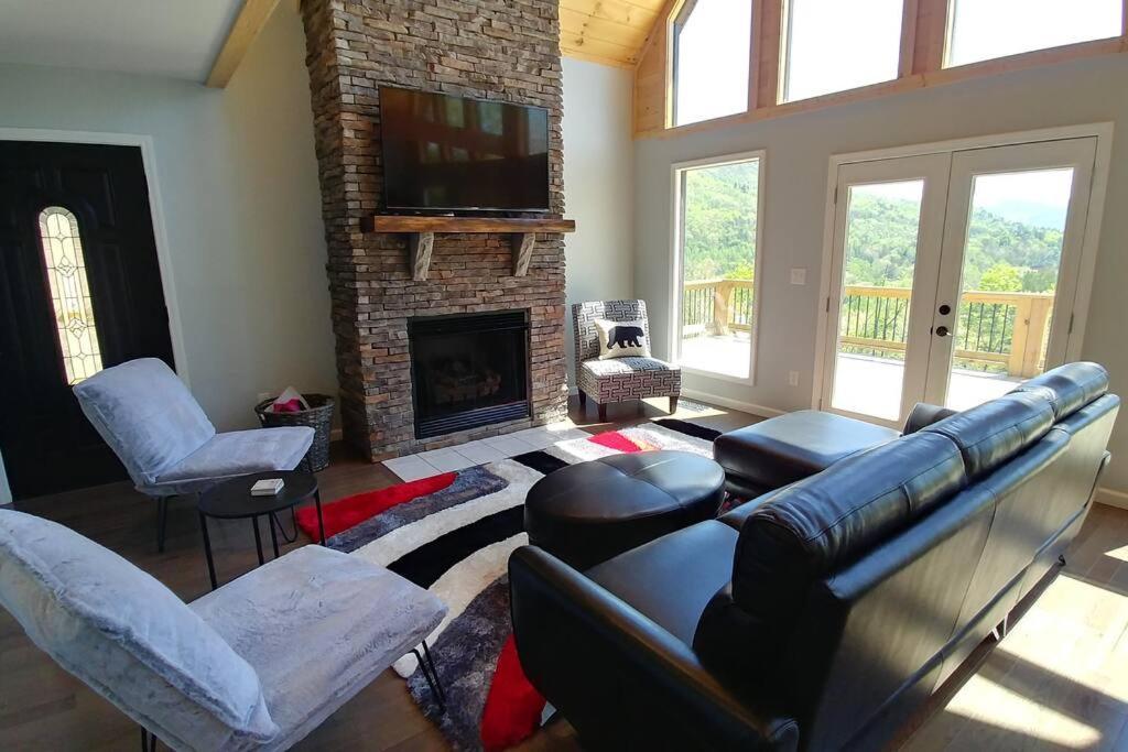 Peace Of Heaven ~ Modern Chic Cabin W/ Majestic Mountain Views Брайсон-Сити Экстерьер фото